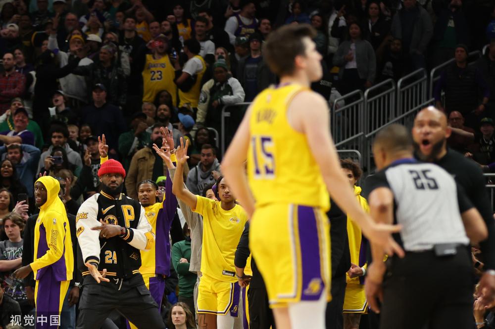 罗伊等人 罗伊等人